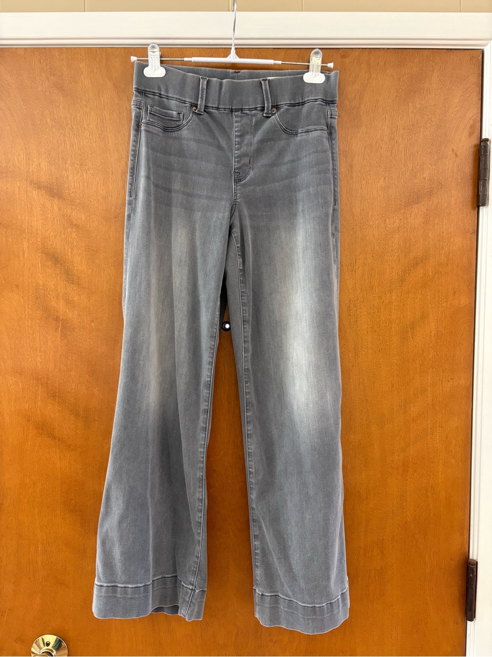 Women’s Cosmic Blue Love Desiree pull-on Grey Wide-Leg Jeans sz 4/27 Petite
